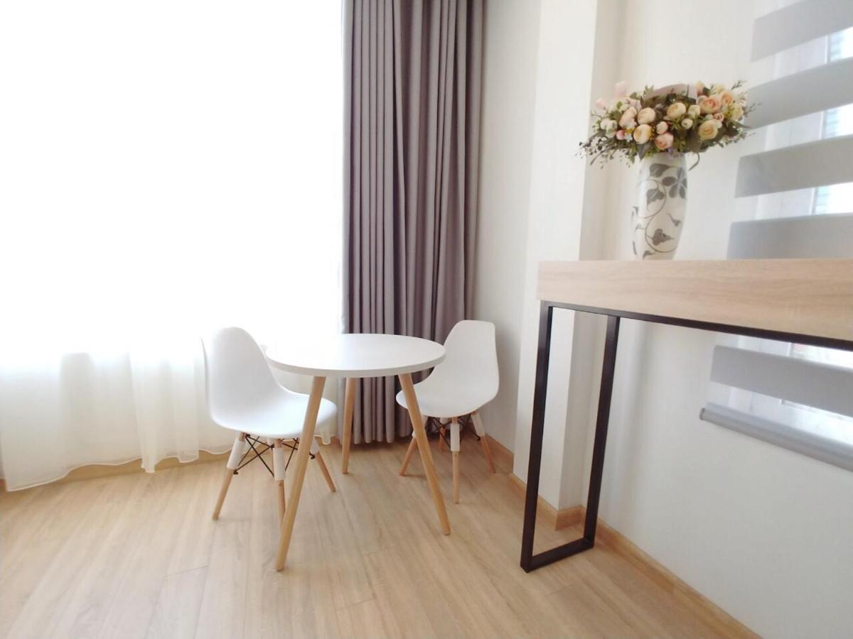 Lyn House - Service Apartment Hoang Quoc Viet Hanoi Exterior foto