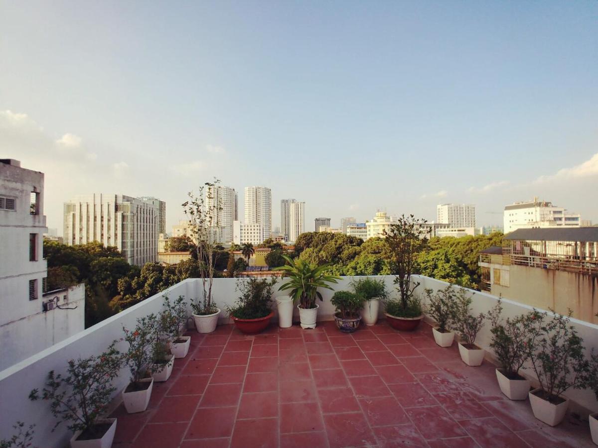 Lyn House - Service Apartment Hoang Quoc Viet Hanoi Exterior foto