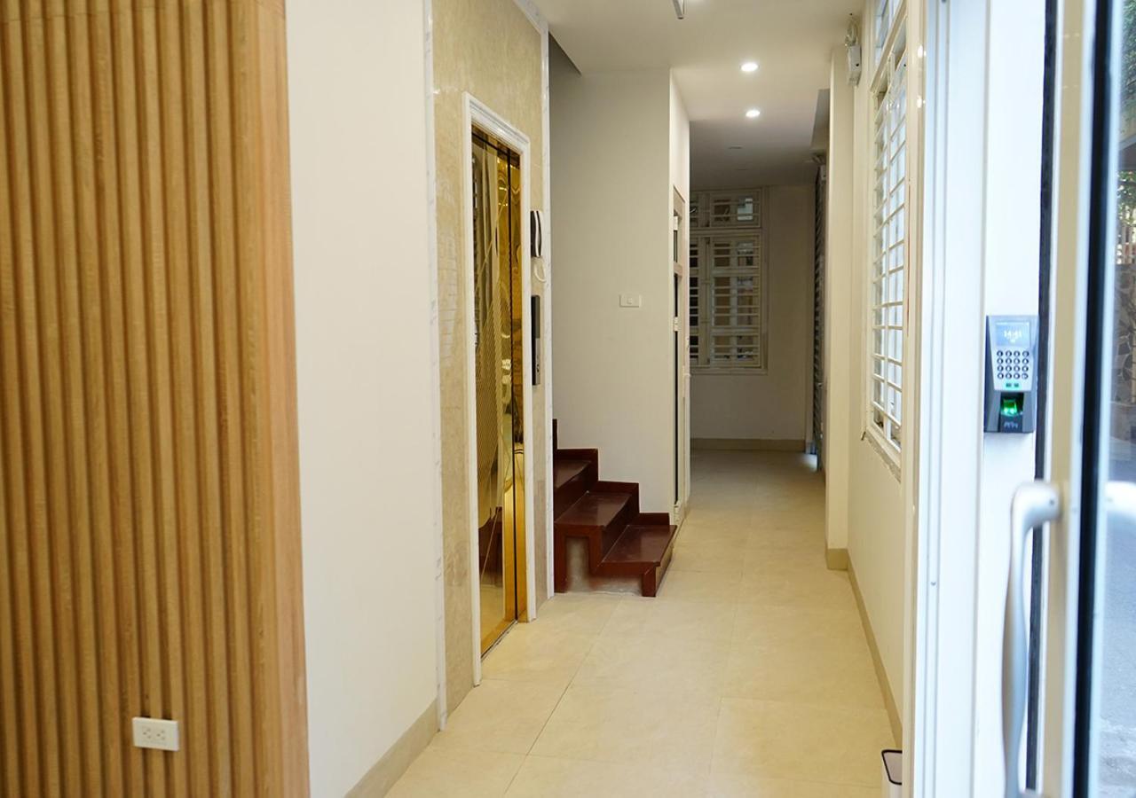 Lyn House - Service Apartment Hoang Quoc Viet Hanoi Exterior foto