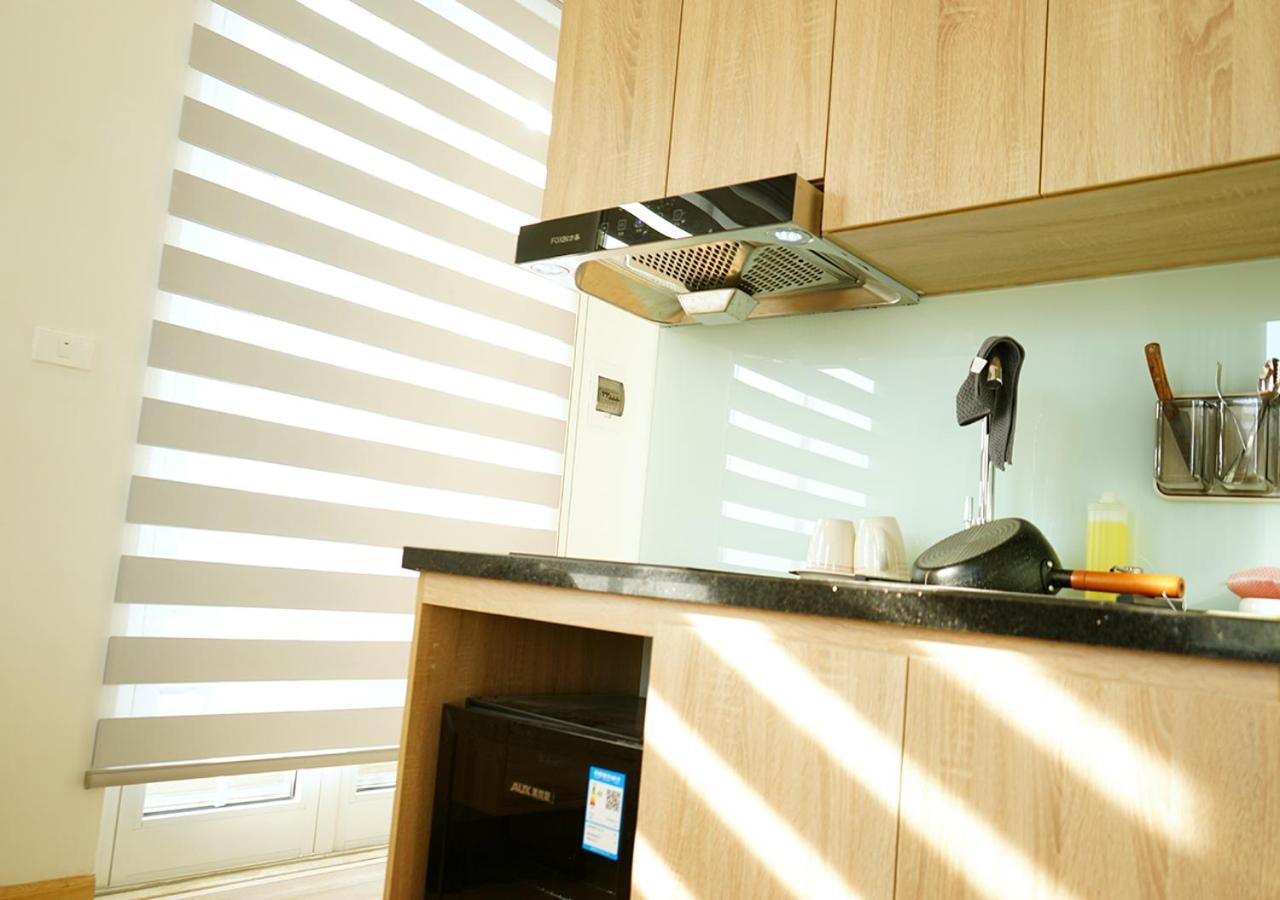 Lyn House - Service Apartment Hoang Quoc Viet Hanoi Exterior foto